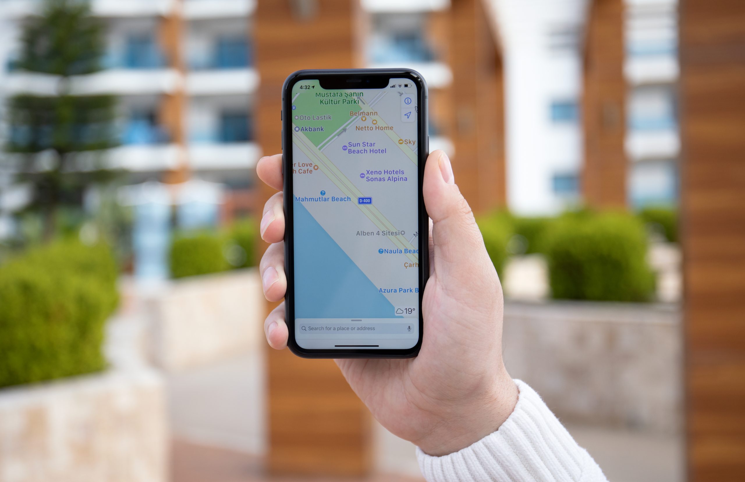 Navigating New Revenue Streams: Apple Maps Poised to Introduce Advertising by Next Year