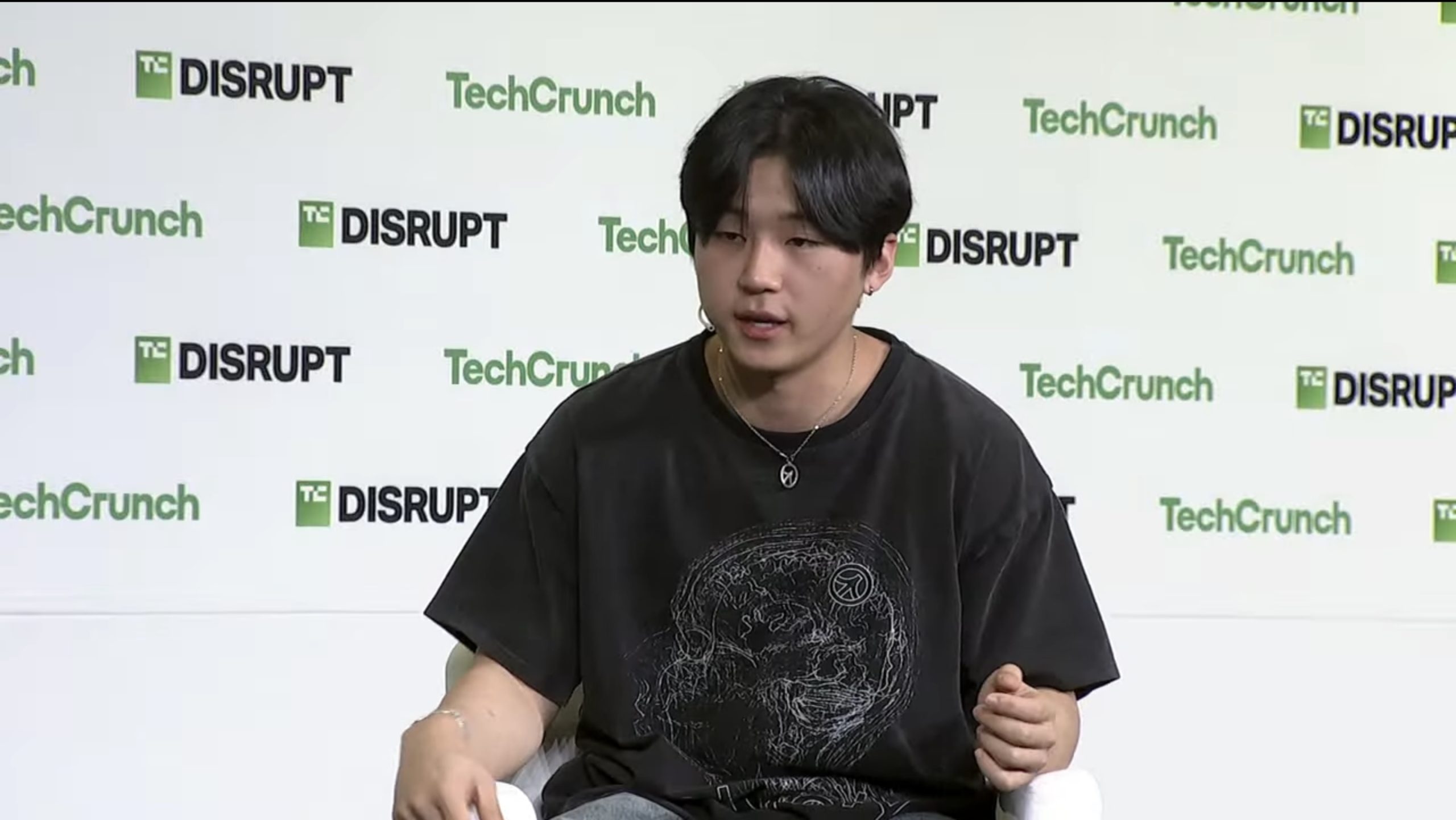 The Attention Economy Playbook: Cluely’s Founder on Harnessing Controversy for Startup Growth