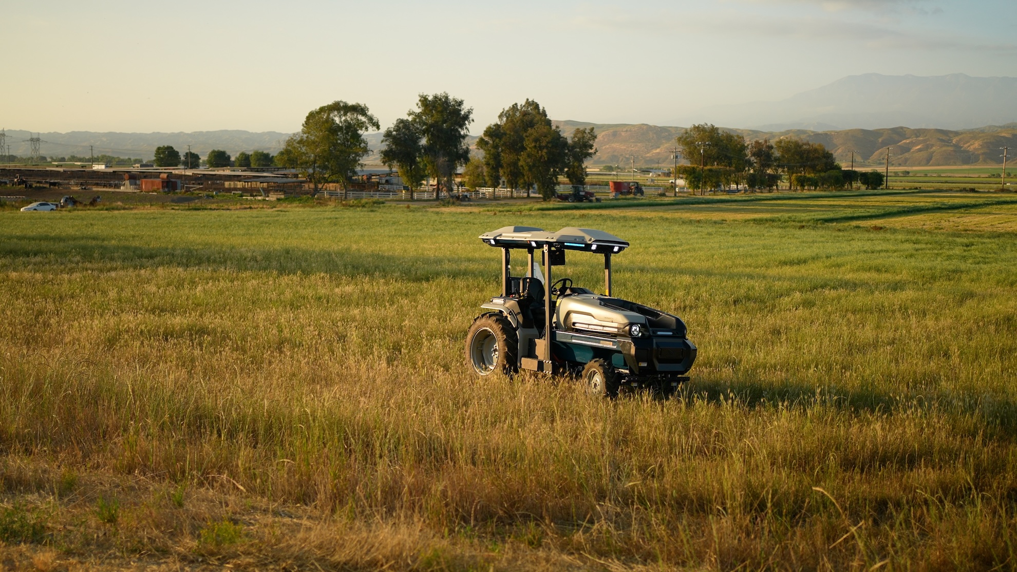 Autonomous Agriculture Innovator Embroiled in Legal Dispute Over Tractor Functionality