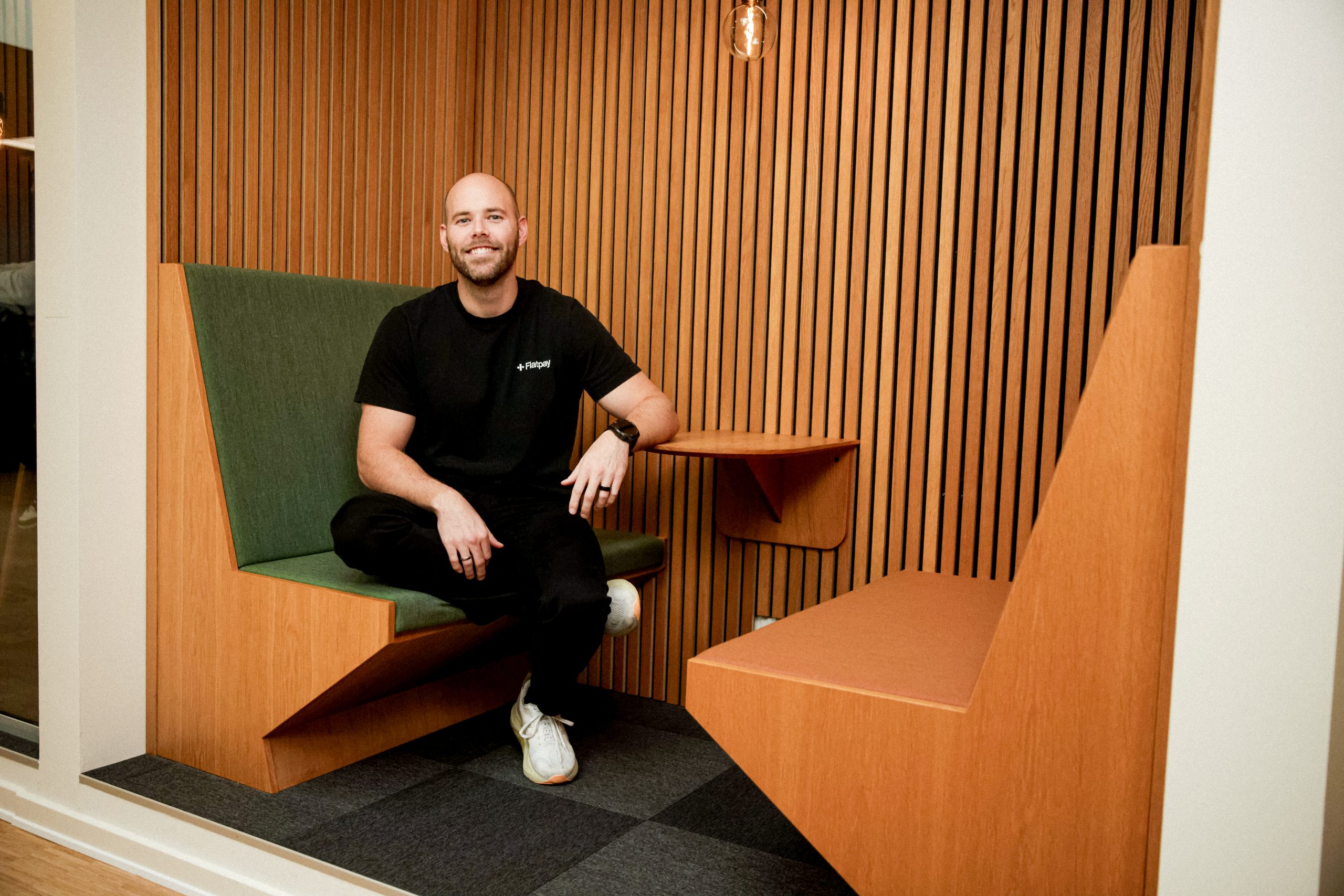 FlatPay Achieves Unicorn Status, Reshaping European Small Business Payments Through Direct Engagement