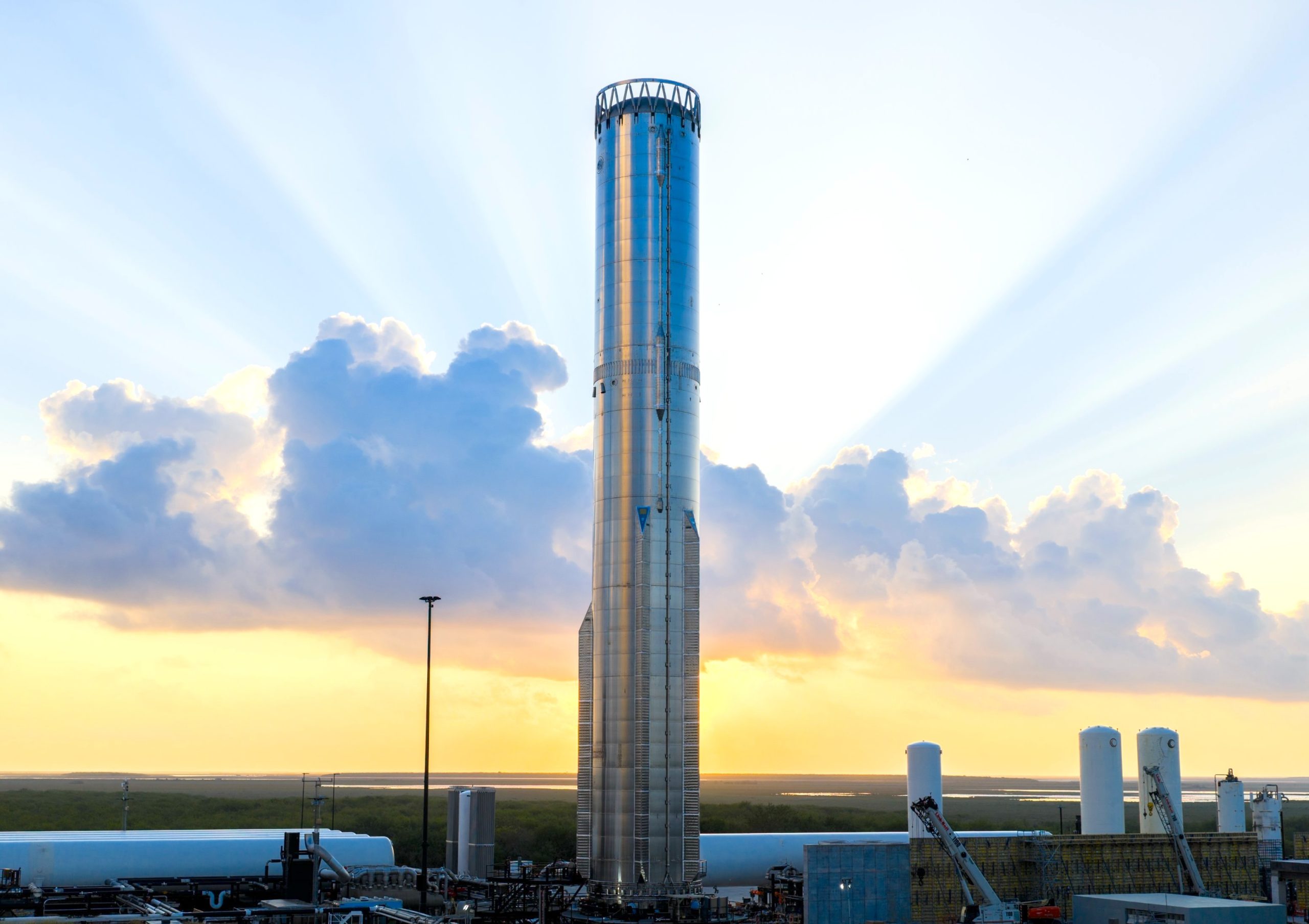 Upgraded Starship Prototype Suffers Significant Damage in Early Test, Posing Questions for Lunar Ambitions