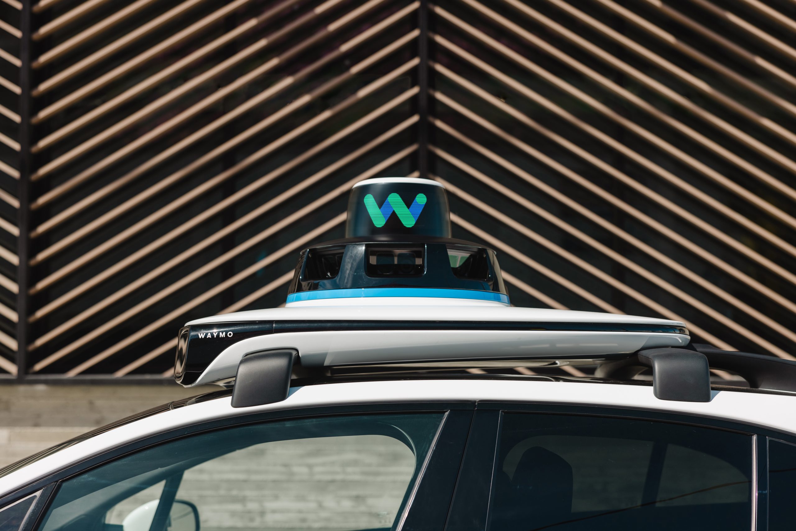 Autonomous Expansion: Waymo Accelerates Testing in Philadelphia and Beyond, Faces Safety Oversight