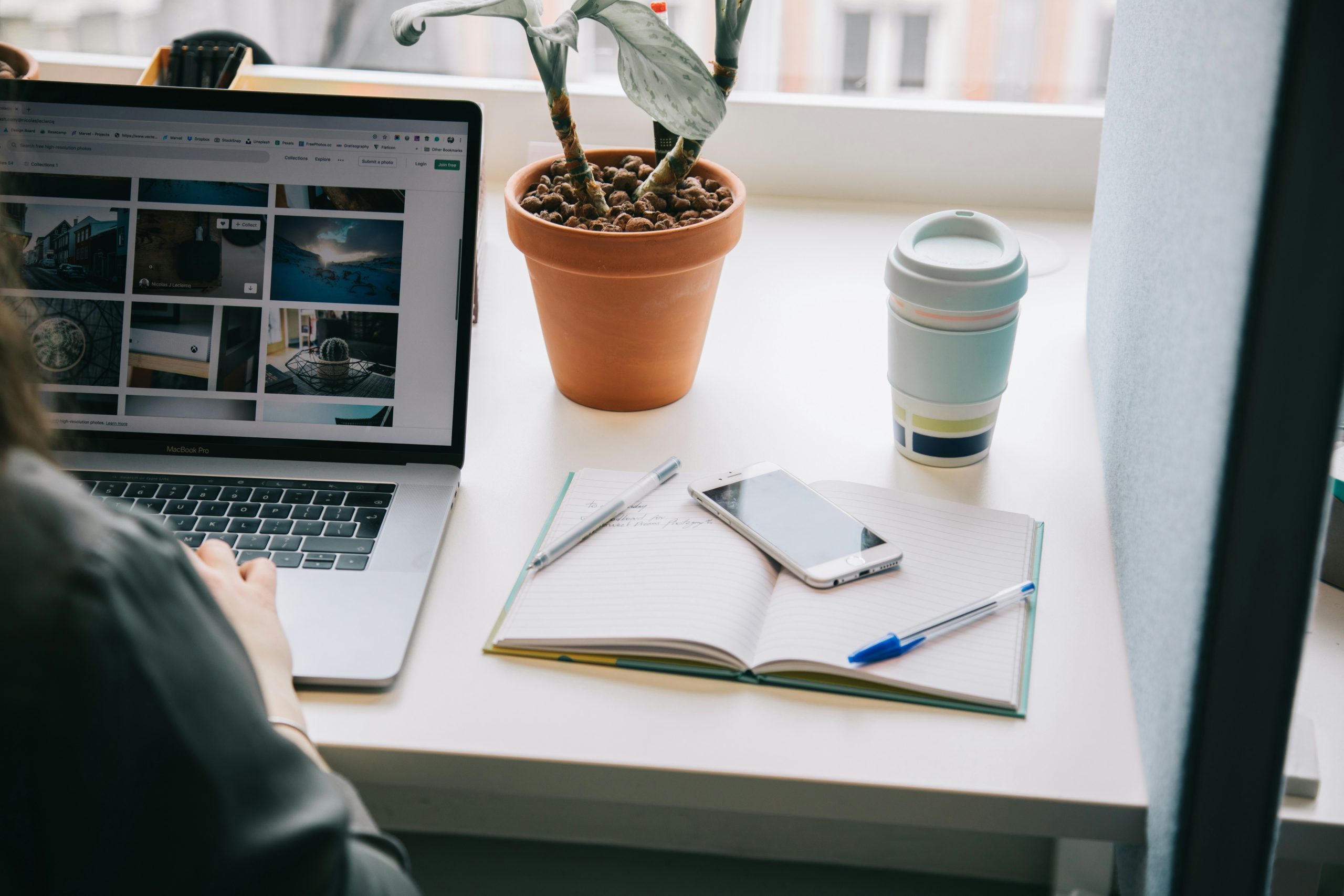 Mastering Digital Distractions: A Comprehensive Guide to Reclaiming Focus and Boosting Productivity