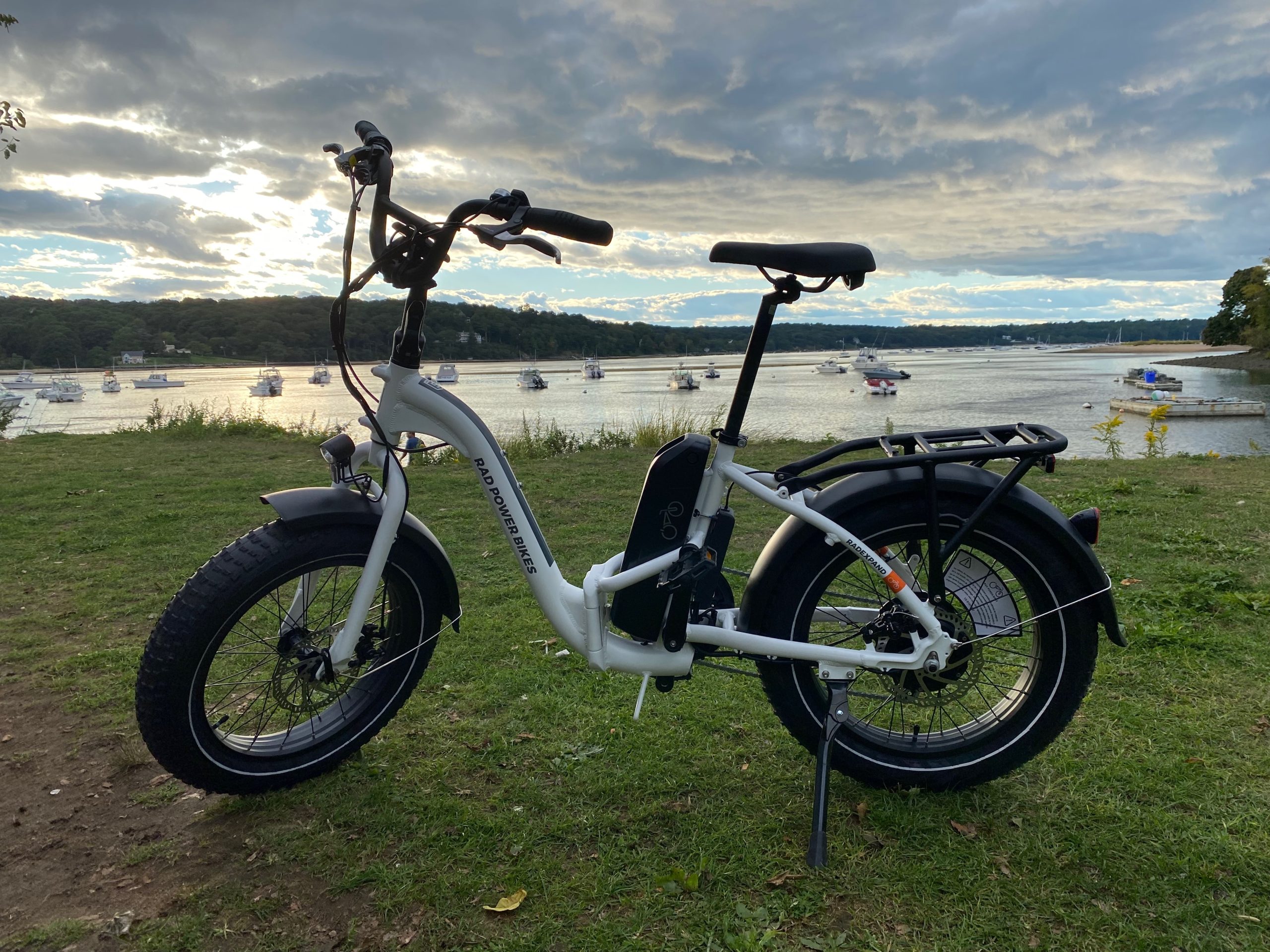Pioneering E-Bike Brand Navigates Bankruptcy Amid Shifting Market Tides and Safety Concerns