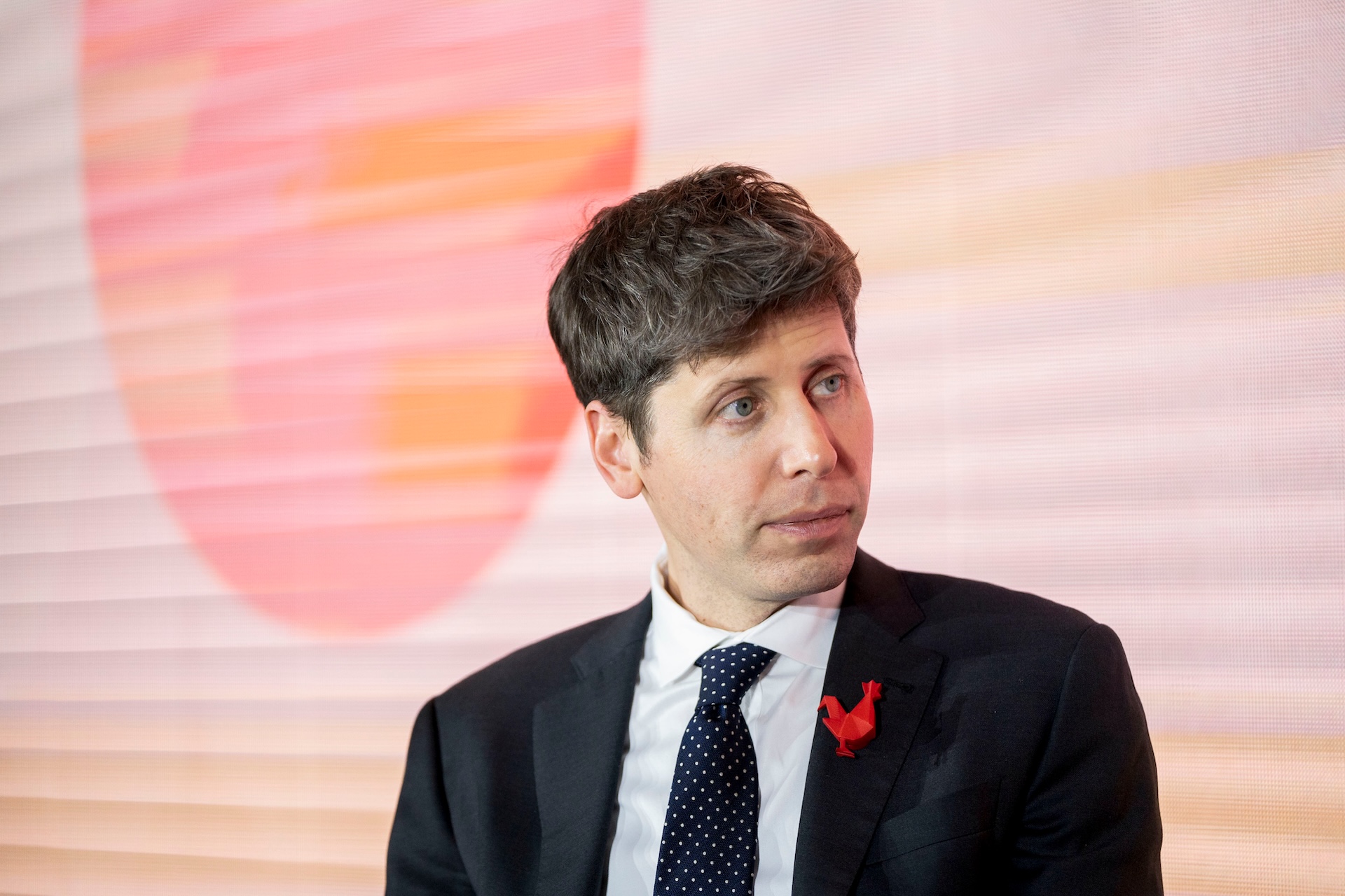 AI’s Transformative Ascent in Healthcare: Navigating Innovation, Investment, and Intrinsic Risks