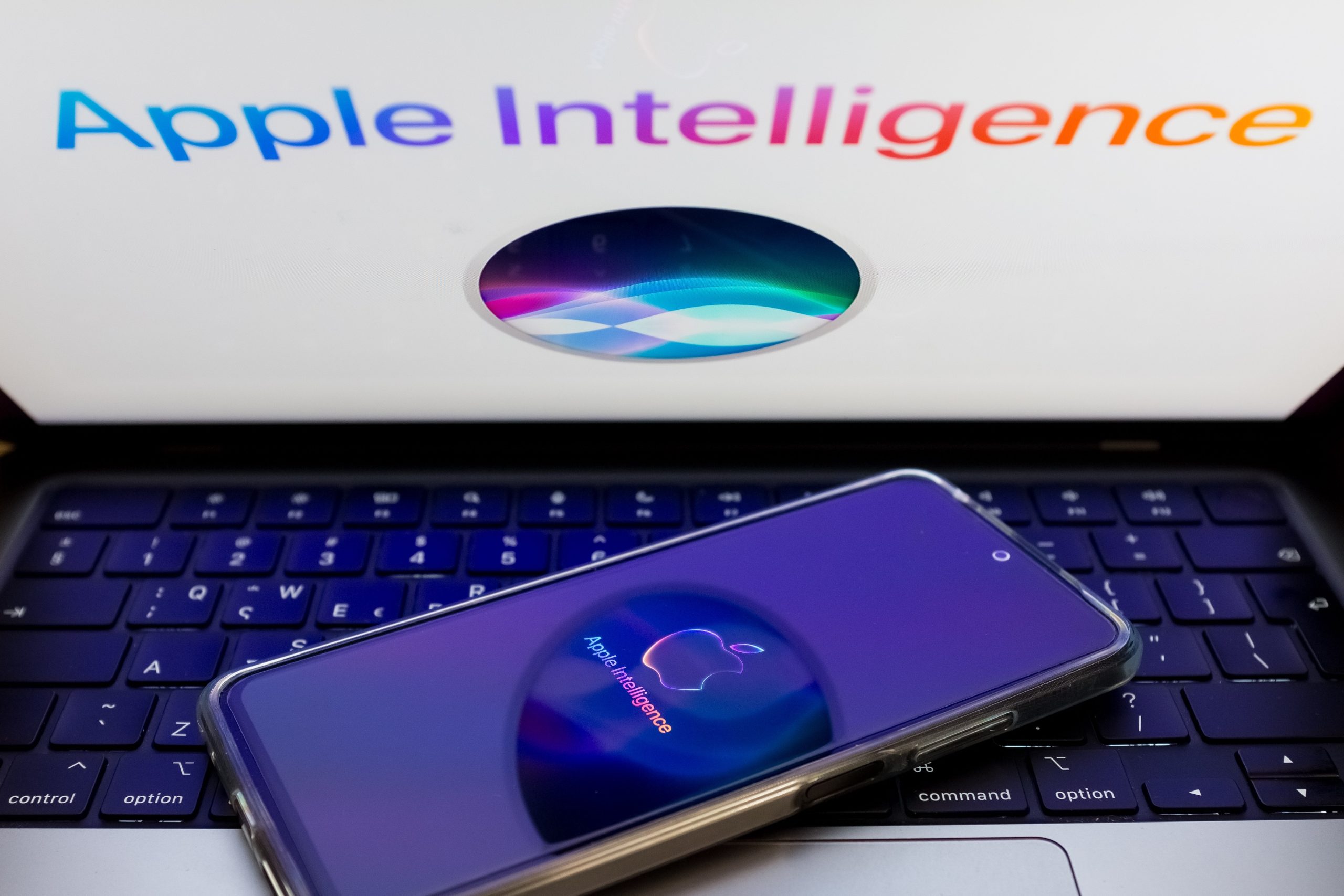 Strategic AI Partnership Poised to Redefine Conversational Computing on Apple Devices