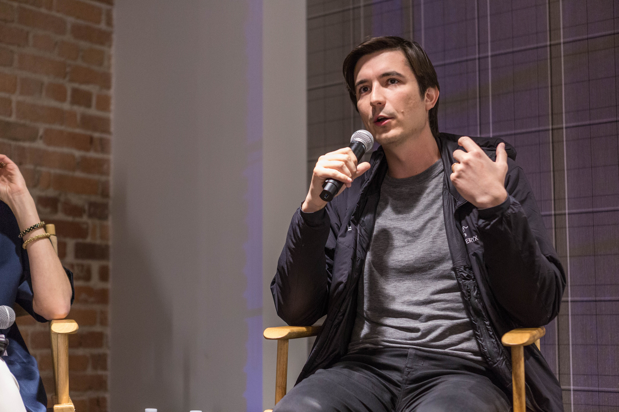 Early Challenges Emerge for Robinhood’s Publicly Traded Venture Fund Aimed at Retail Investors