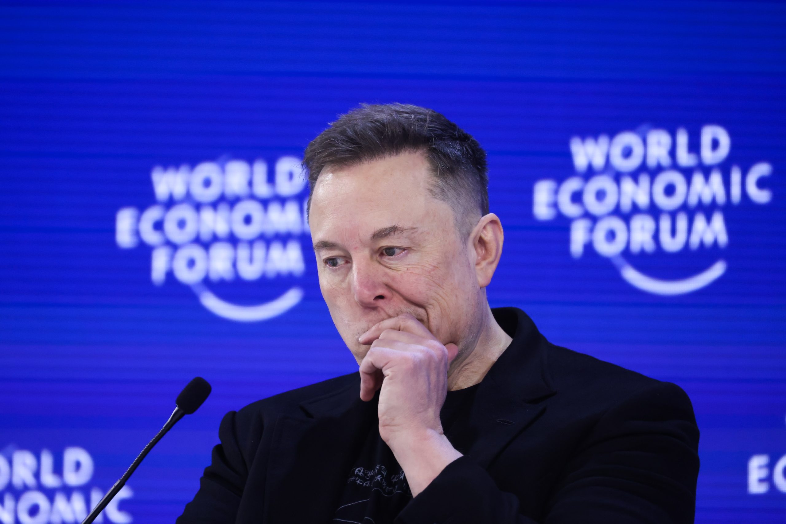 Elon Musk’s xAI Undergoes Extensive Reorganization Amidst Fierce AI Sector Competition