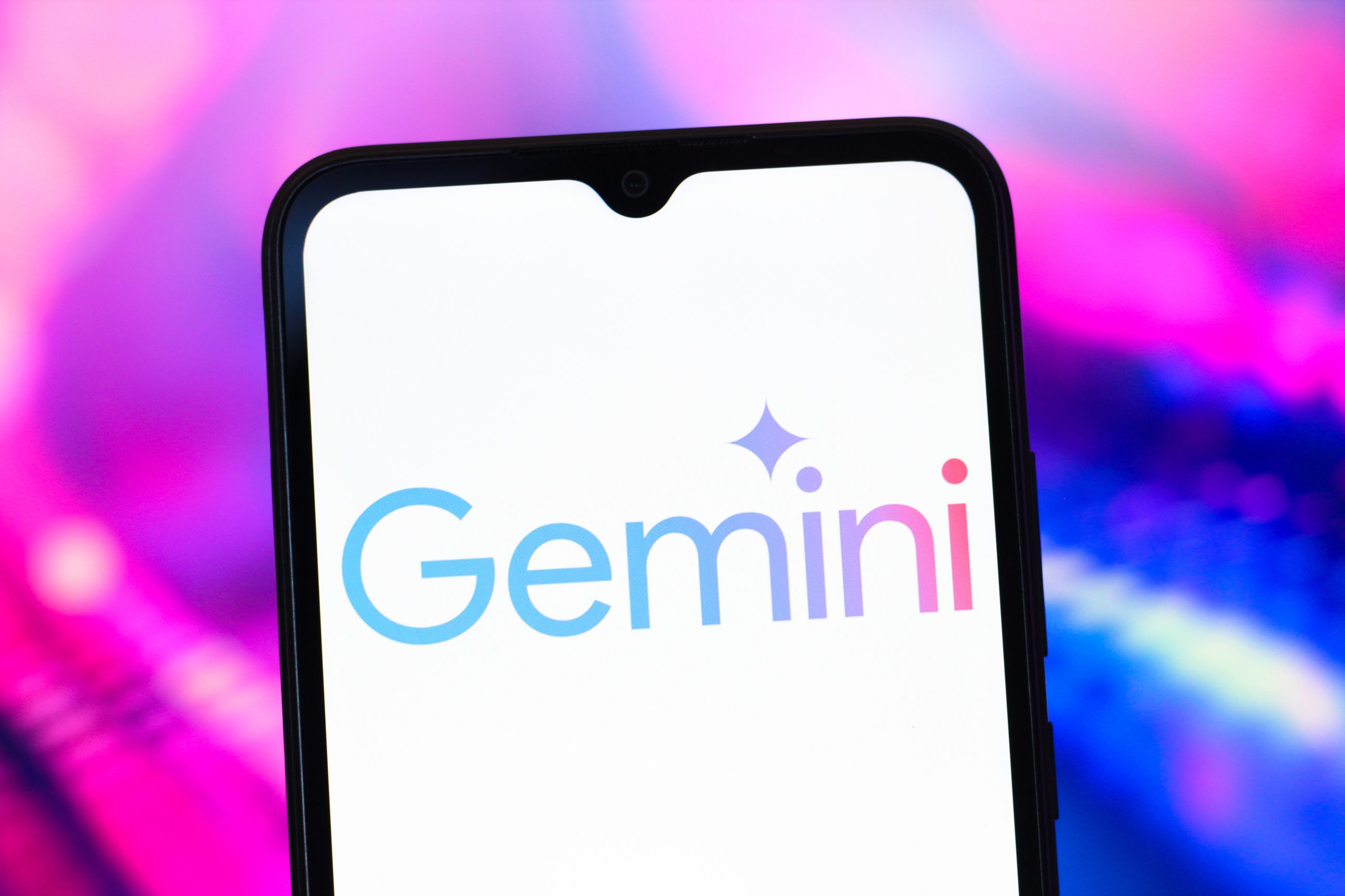Google Gemini Pioneers Data Portability, Simplifying User Migration Across AI Chat Platforms