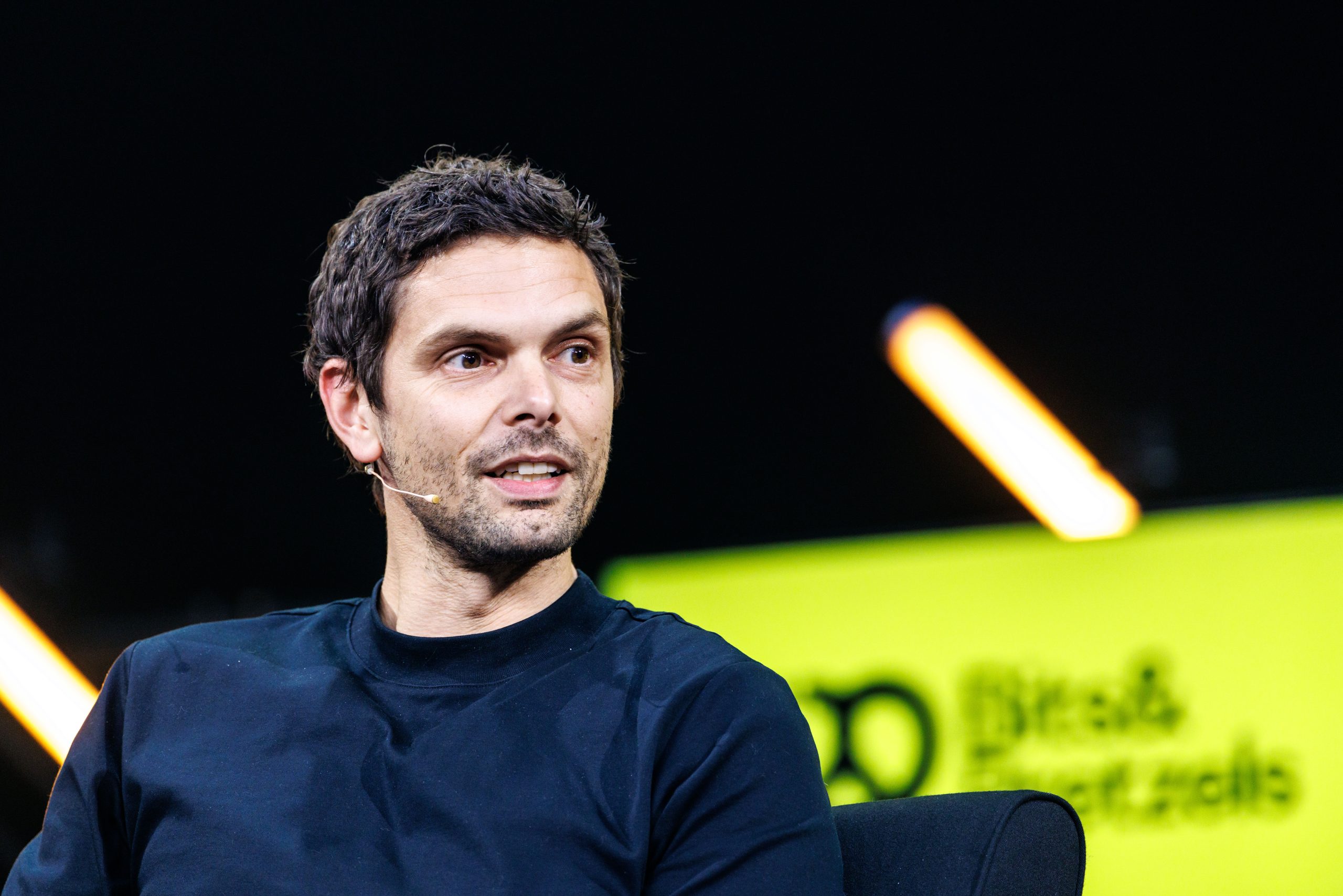 Navigating the Next Computational Frontier: A New Hybrid AI Platform Prepares Enterprises for Quantum Integration