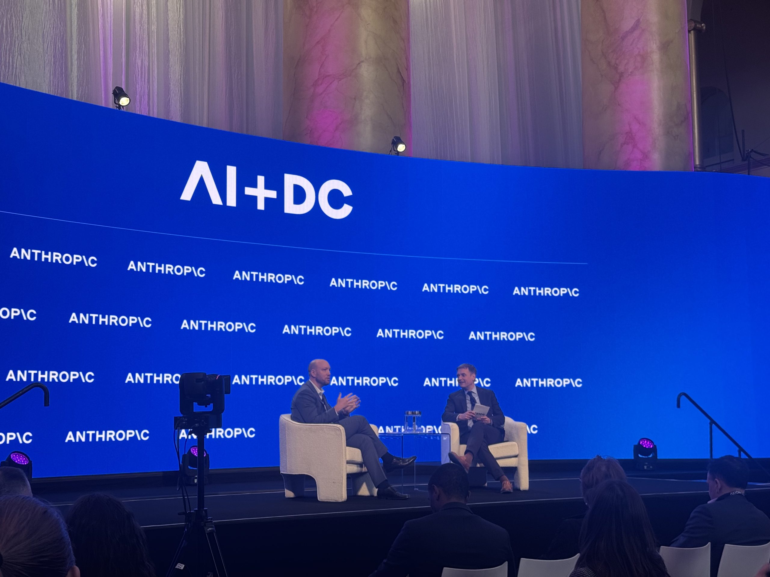 The AI Proficiency Chasm: How Advanced Users Are Reshaping the Future of Work and Widening the Skills Divide