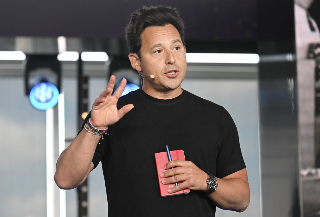 The Dawn of Autonomous Shopping: How AI Agents Are Poised to Redefine E-commerce and Consumer Behavior