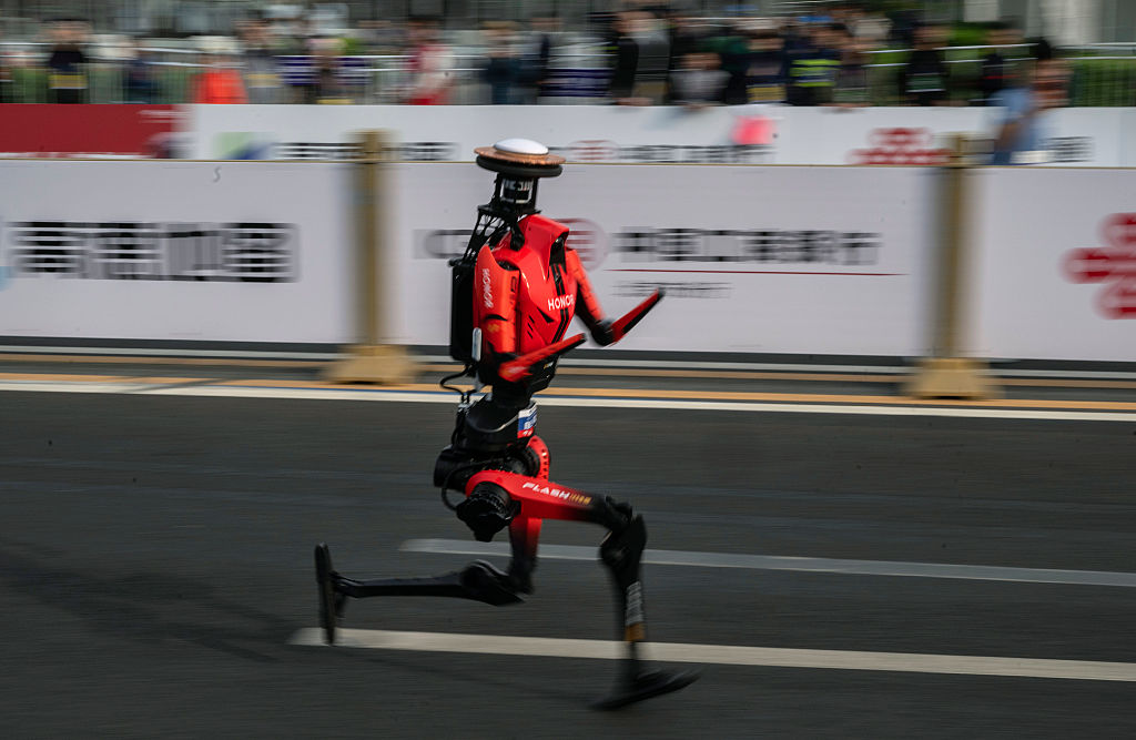 Next-Gen Humanoid Robots Redefine Athleticism, Outpacing Human Records in Beijing
