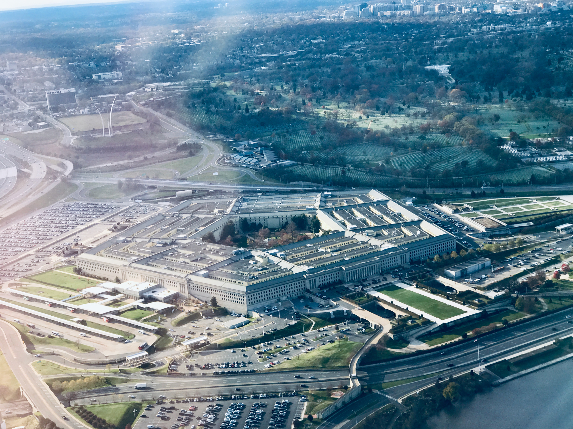 U.S. Defense Department Bolsters Classified Operations with Advanced AI Partnerships