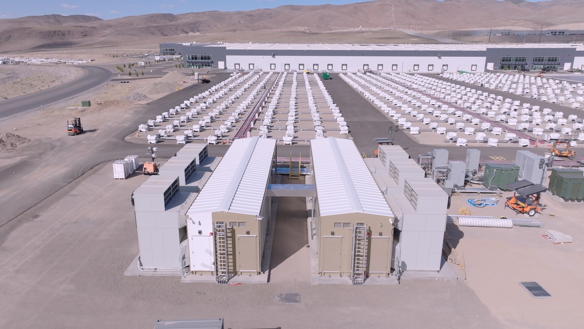 Venture Capital Giant Coatue Forges New Path in AI Infrastructure with Land Acquisition Strategy