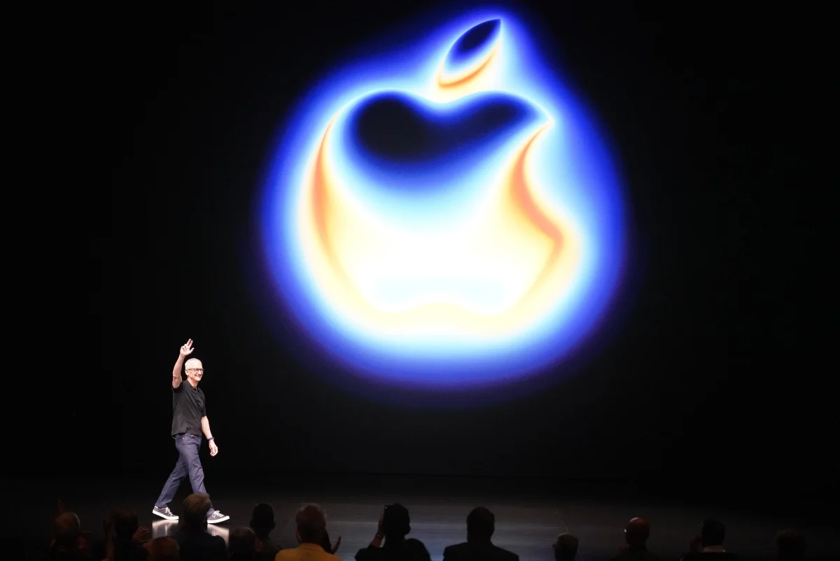 AI’s Hardware Hunger Puts Pressure on Apple, Threatening Device Price Hikes