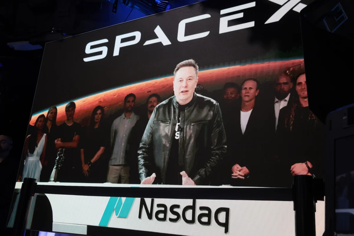 Beyond the Atmosphere: SpaceX’s Public Listing Reshapes Global Finance and Space Exploration