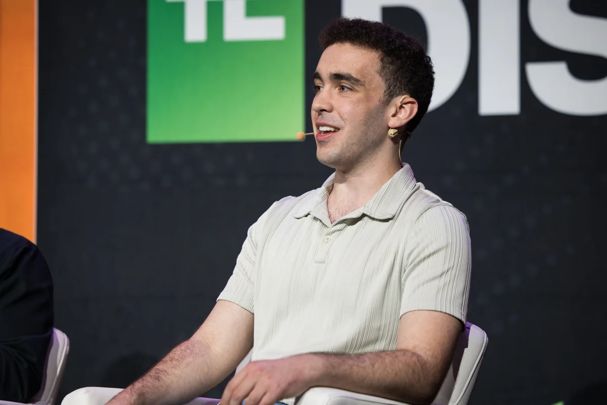 Confidentiality Under Fire: Major VC Firm Implicated in College App Rivalry Over Alleged Data Leak