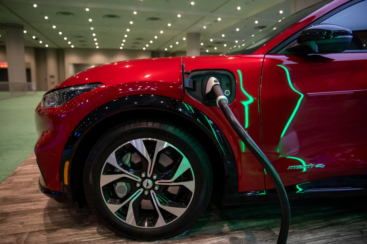 Detroit’s Electric Vehicle Pivot: How GM and Ford are Recalibrating Their Future Strategies